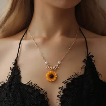 Moda Drăguț de Floarea-soarelui Floare Pandantiv Colier pentru Femei Elegant Pearl Partid de sex Feminin Lanț Pandantive Coliere Bijuterii Cravată Gât
