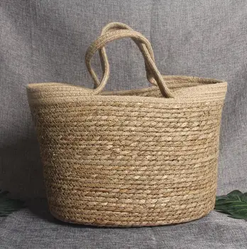 Woven travel cosmetic bag