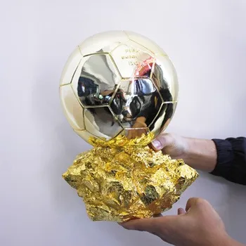 Mare dimensiune 35cm Ballon D ' OR T Cupa Bărbați Aur Minge de Fotbal Lume cel Mai bun Jucător de Fotbal la Fanii de Fotbal Sport magazin de Suveniruri