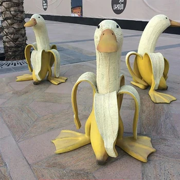 2021 Nouă Artă Creativă Banana Rață Decoratiuni De Gradina Statui De Animale Amuzante Sculpturi Acasă Decoartion Gazon Ornamente De Gradina Meserii