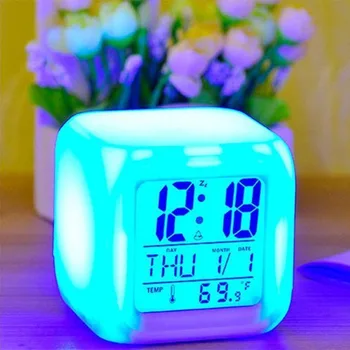 1buc 7 LED-uri de Culoare Schimbare Digital Stralucitoare Ceas Deșteptător Lumina de Noapte Pentru Dormitorul Copilului FIERBINTE Ceas Digital de Alarmă Gadget-uri Electronice